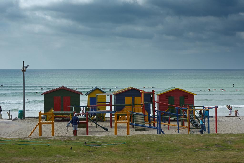 Surferscorner Self Catering Apartments Muizenberg Dış mekan fotoğraf