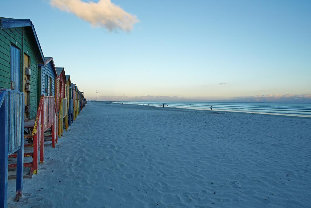 Surferscorner Self Catering Apartments Muizenberg Dış mekan fotoğraf