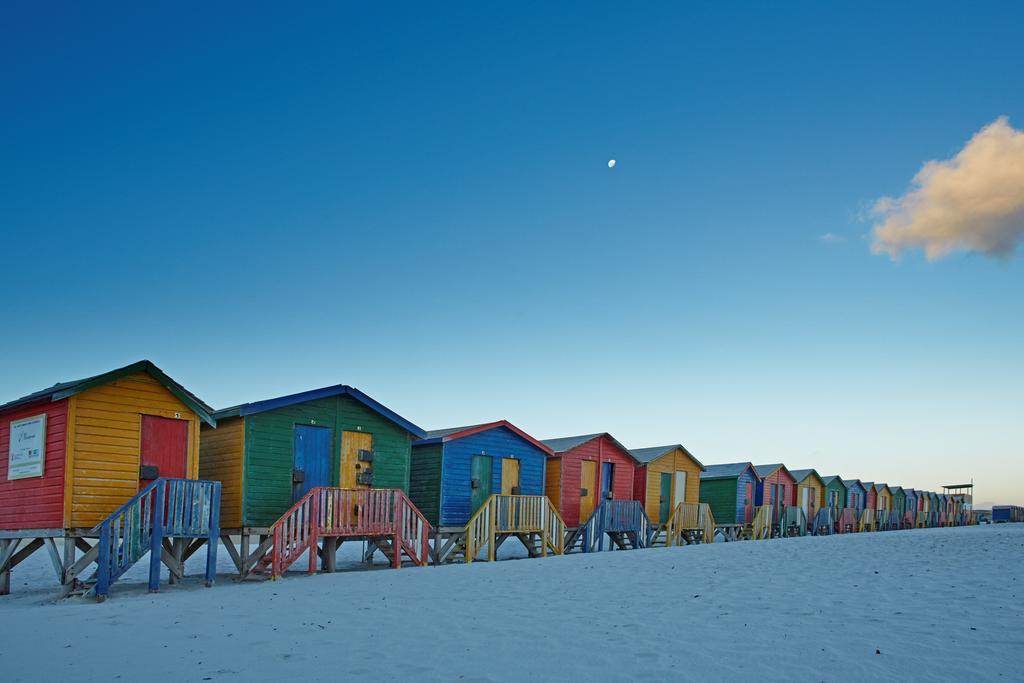 Surferscorner Self Catering Apartments Muizenberg Dış mekan fotoğraf