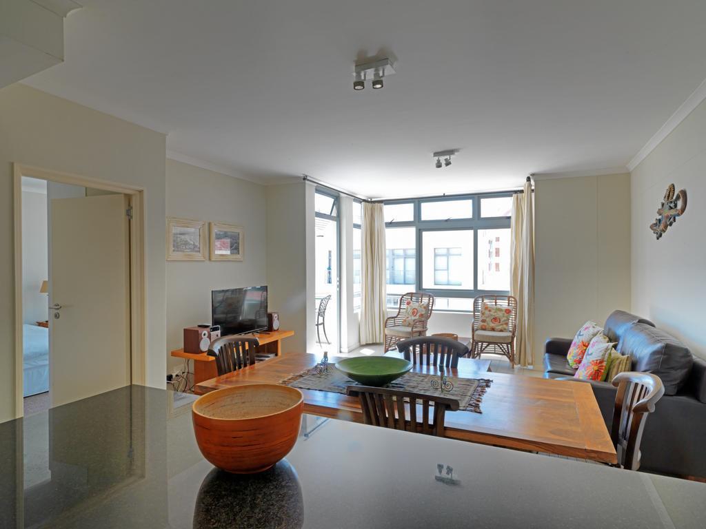 Surferscorner Self Catering Apartments Muizenberg Dış mekan fotoğraf