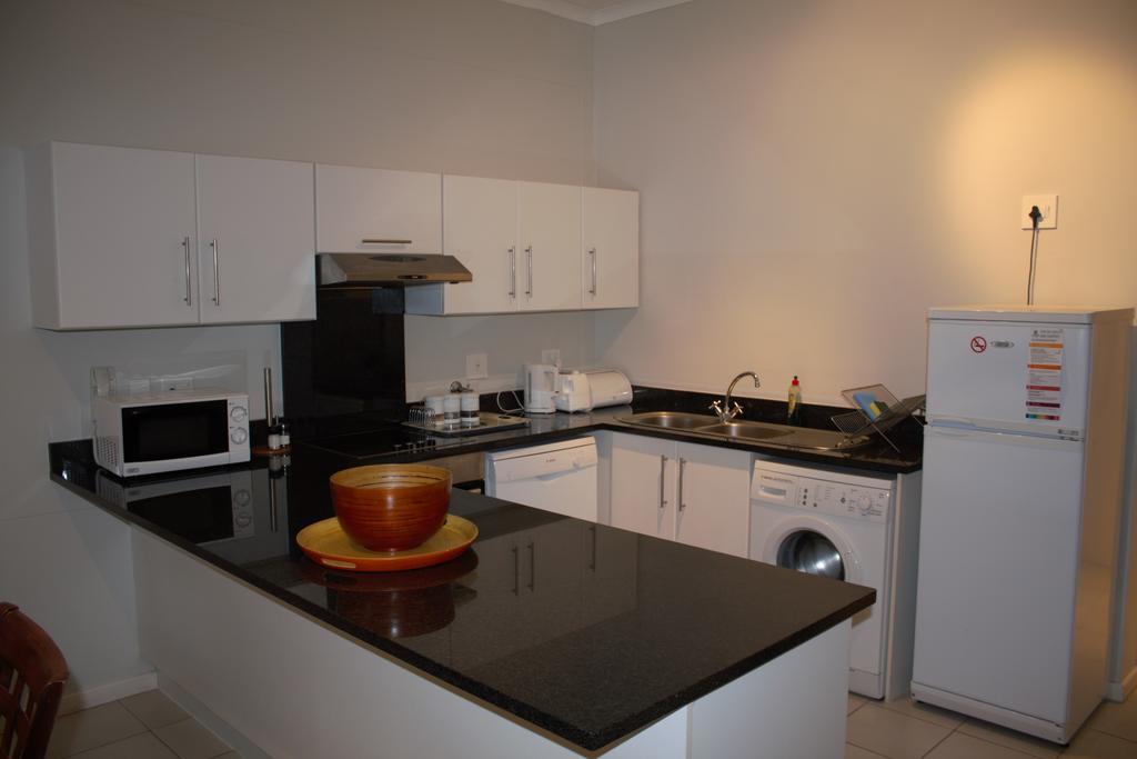 Surferscorner Self Catering Apartments Muizenberg Dış mekan fotoğraf